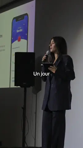 Jamais Miel de 2021 aurait même IMAGINÉ en être la.  Aujourd’hui ce qui me comble de bonheur c’est réussir à vous offrir ce que la Miel de 13 ans aurait aimé avoir, c’est réussir à vous aider de façon direct ou indirect, réussir à vous donner espoir et envie de vous en sortir. N’abandonnez jamais, restez forts, je crois en vous plus que personne ❤️