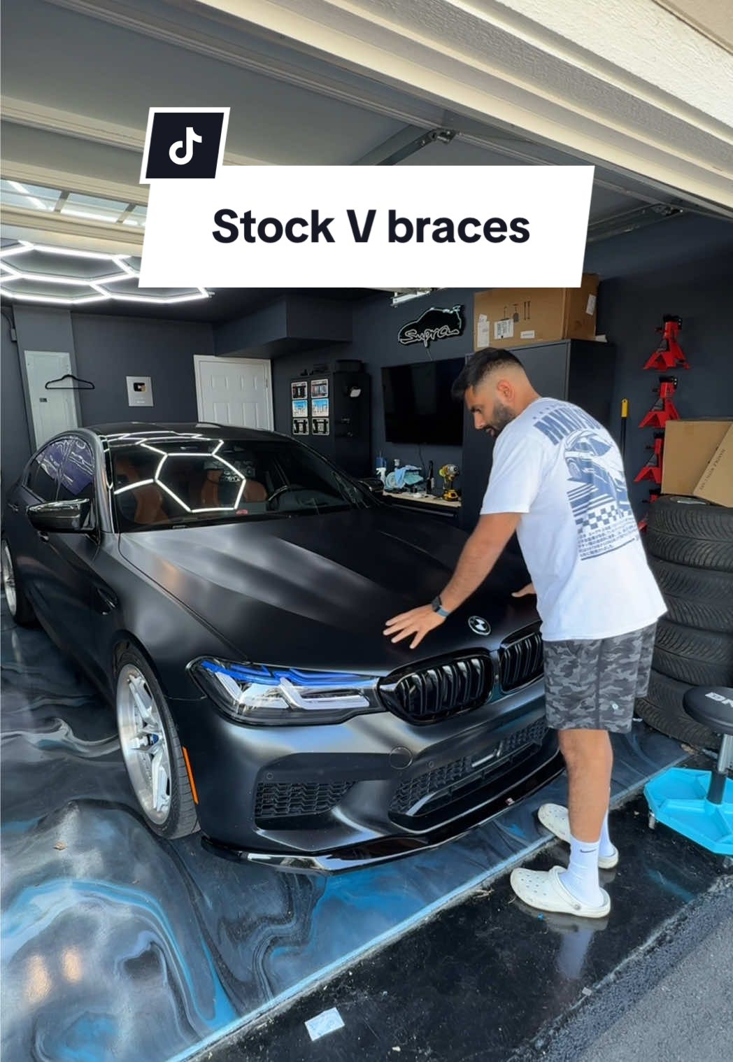 Replying to @RAHIM I loved the look but the different blues were driving me crazy😩 #bmw #f90 #m5 #tiktokcarglowupcampaign #tiktokcarhackscampaign @Detail Driven 