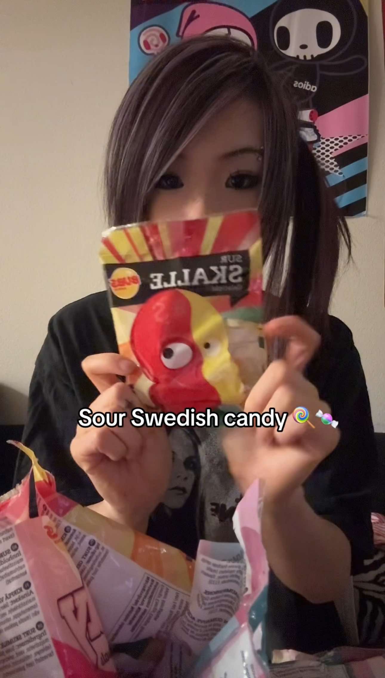 Oops the red bag had 3 flavours n I forgot to show I#swedishcandy #candy #ilovecandy #yummy #eating 