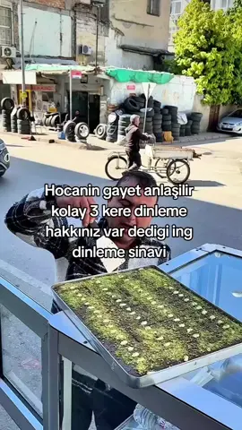 Adam akıllı dinlet