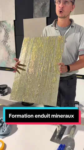 1ere Journée de formation d’enduit minéraux chez @stuccodeco.com  Petit test de la nouveauté des enduits Roche , merveilleux …#stuccodeco #enduitdeco #flotuto #enduiineraix#formation 