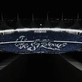 “منذ تأسيسه، لم يكن الهلال مجرد نادٍ، بل كان قصة طموح تُكتب بالذهب والإنجازات. من أول بطولة حتى الوصول لزعامة القارة، الهلال شق طريقه بالإصرار والعزيمة، حتى أصبح الرقم الأصعب، والاسم الذي يُهاب. هذا هو الهلال… تاريخ من المجد، وحاضر من البطولات، ومستقبل يليق بالقمة.” 💙🌟#الشعب_الصيني_ماله_حل😂😂 #تصميم_فيديوهات🎶🎤🎬 #اكسبلور #anime #الهلال 