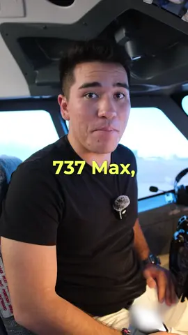 Kolin breaks down the cockpit of a Boeing 737 Max for pookie. #FlyAmalfi #PrivateJet #Travel #AmalfiJetsApp