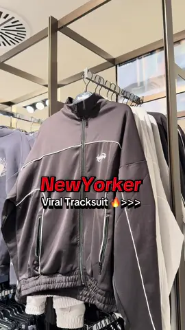 New Viral Tracksuit from NewYorker 🔥🔥 #tracksuit #newyorker #outfit #outfitideas #menoutfit  