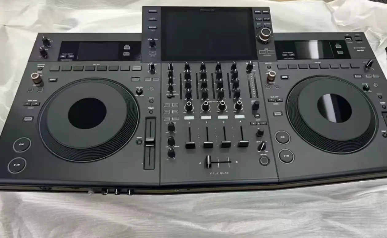 Pioneer OPUS-QUAD Artist Model, still in its original packaging, never opened or repaired — brand new condition. Perfect for professionals who want premium performance and style. Available now at a very good price, with safe and direct delivery to your doorstep. DM for details.