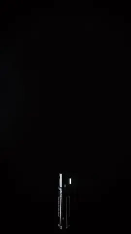 ✨⚡ Dale poder jedi a tu Samsung ⚡✨ Convierte tu pantalla de carga en algo épico con este wallpaper animado de un sable láser verde que prende y apaga como en Star Wars. 🚀💚 ¿Listo para cargar tu energía al estilo Jedi? 🔋⚔️ #Samsung #StarWars #WallpaperAnimado #SableLaser #FondoDePantalla 