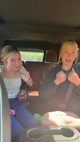 Haha we’re so cool @Anna_pallaschke1127 