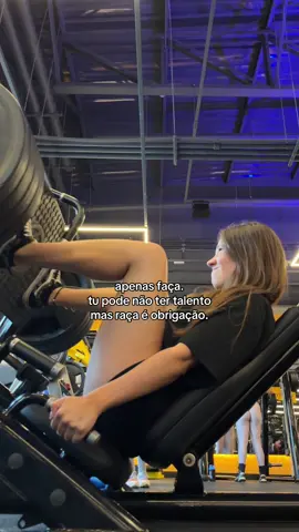 poucos nasceram bons naquilo que fazem/ 🏷️LETS na @Dark Lab #GymTok #gymrat #gymmotivation #gymgirl #gymhumor 