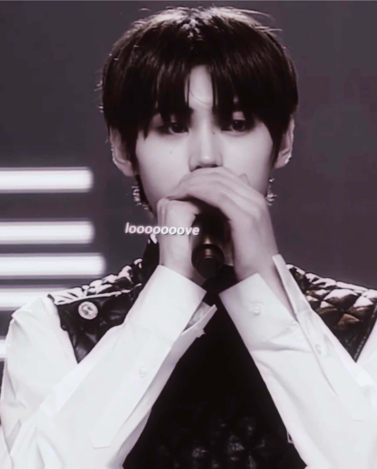 #ENHYPEN - happy 5th anniversary @enhypen i‘m so glad i found you and thank you for putting a smile on my face every day. Thanks to all my friends that are by my side right now and thank you enhypen that i found such good friends because of you. You guys mean a lot to me and i don‘t even know what to do without you anymore. I‘m so glad i started this account and that you all found me. I appreciate your support more than you could ever think. I love you all so so much. 🤍 | cc @CYTHAEP scp kdscnepacks, zuhaclips | #fyp #anniversary #iland #enhypenedit | @𝘲𝘪𝘴𝘴. 𝜗𝜚 @𝘴𝘵𝘦𝘧 ♱ @️ @✯ @❦ @𝗮𝗯𝗶 𐙚 ̊ @faye @K. @𝐊𝐚𝐢 𐙚 @Kenna @𝐋𝐞𝐚𝐧𝐝𝐫𝐚 ꨄ @lara ౨ৎ @𝒍𝒆𝒂𝒉 ⟢ @𝘭𝘺𝘯. ݁𝜗𝜚. ݁₊ @𝓜 @Niki @𝓥 