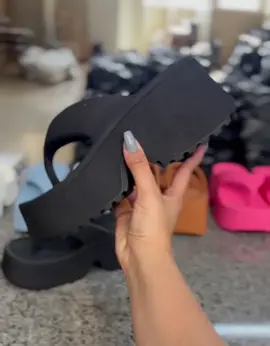 Tamanco salto Anabela 