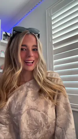 pov: you and your sister have opposite features 🧿👄🧿 #oceaneyes #fyp #trend #sisters 