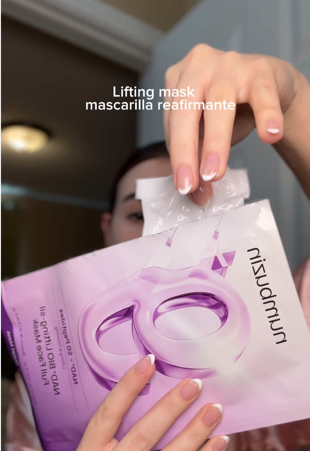 20 min of self-care ✨ Mi jawline said “thank you” mask: numbuzin no.9 find it en mi linktree (bio) or TikTok showcase 🌸 @numbuzin Global Marketing @numbuzin #numbuzin #nadliftmask #NAD #liftingmask #kbeauty