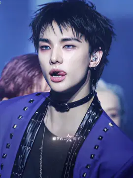 ignoremos que el segundo clip está todo trabado, no se veía así jsjs #hyunjin #hyunjinedit #hyunjinstraykids #skz #StrayKids hyunjin edit 