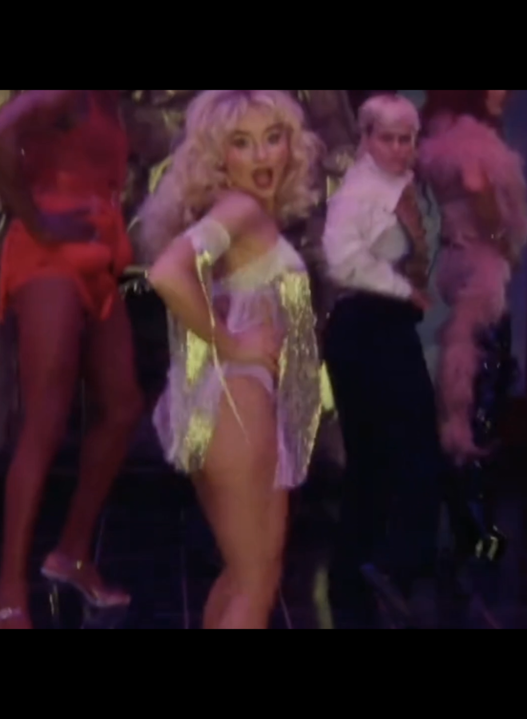 VOLTEI TA RS #sabrinacarpenter #viralvideo #foryou #viral #foyor 