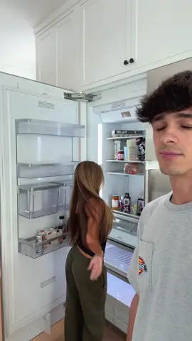 Sorry Lexi, I just gotta put the orange juice back😂 @Lexi Rivera 