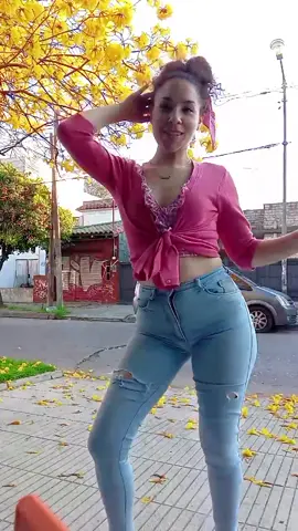 rompiendo estructuras! 🌼😊🫶😋😋👌🥰 #graciasporsuapoyo❣️ #sol #primavera #disfrutacadamomento #juevesdetiktok 