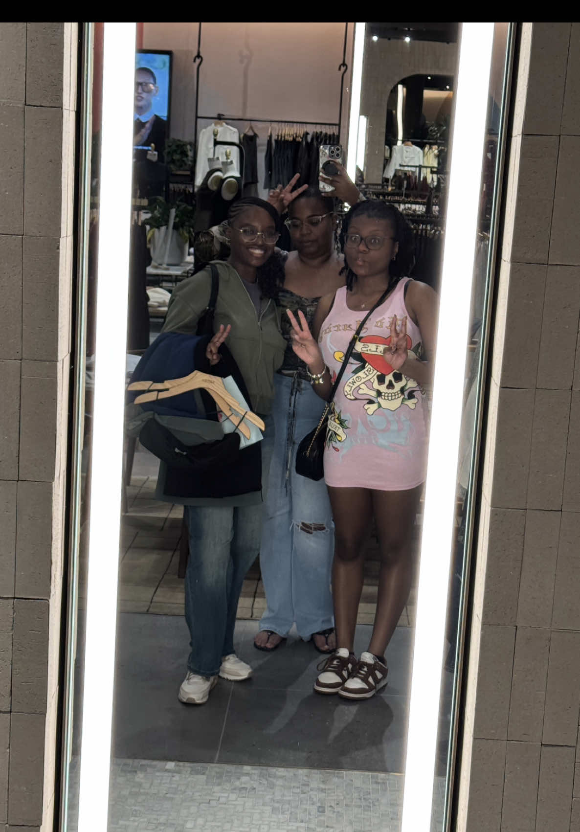 fashion is revolutionary man #trendyoutfits #boca 