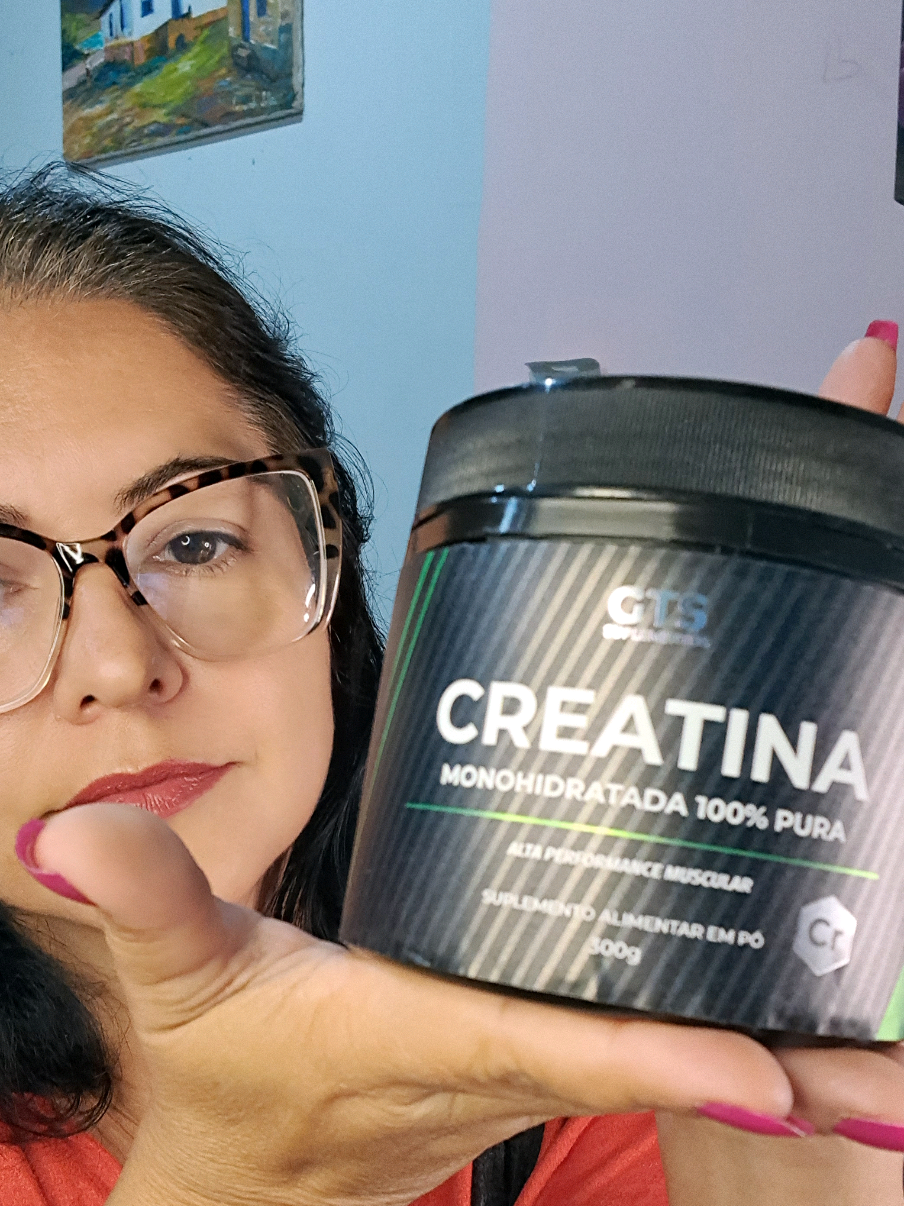 Creatina Monohidratada 100% Pura. Chegou bem embalada. Vou provar e logo logo volto aqui pra falar com vocês q minha opinião. Parceria @natuu.global.  #parceria