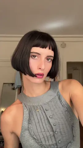 Bob trim by @anthony pomije @Cutler Salons #frenchbob #bobhaircut #losangeles #frenchstyle #vintagefashion 