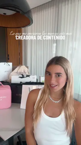 Lo grabé el mes pasado y me olvidé de subirlo 💖 #prpackage #presskit #creadoresdecontenido #influencer #contentcreator 