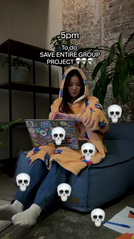 For when your groupmates vanish but the deadline doesn’t. Canva AI’s got your back 😌 #CanvaEdu #CanvaAI