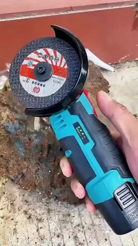 Mini Esmerilhadeira Lixadeira Elétrica Sem Fio Bivolt 110v/220v 2 Baterias 12V Com Maleta por R$104,89. #ferramentas #achadinhos #shopee #obra #construção 