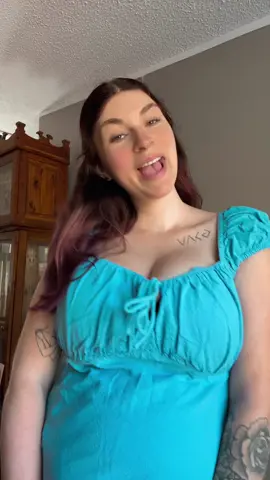 I’m Feelin 22 weeks🫶🏼🩷 #girlmom #babygirl #22weekspregnant #fyp #taylorswift 