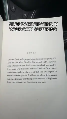 OMG THIS IS ONLY DAY 15 🤯🤯🤯 #thepivotyear #bookrecommendation #selfhelpbooks #giftsforher #giftsforhim 