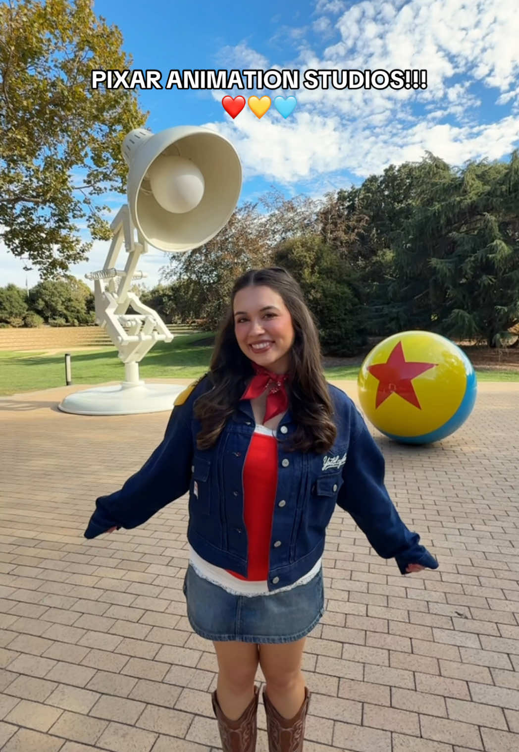 travel with me to… ❤️💛🩵  this is such a DREAM to be back here, thank you so much @Disney Store for having me at Pixar Animation Studios!!🌟  @Pixar @Disney Style @Levi’s #disneystore #toystory30 #pixaranimationstudios 