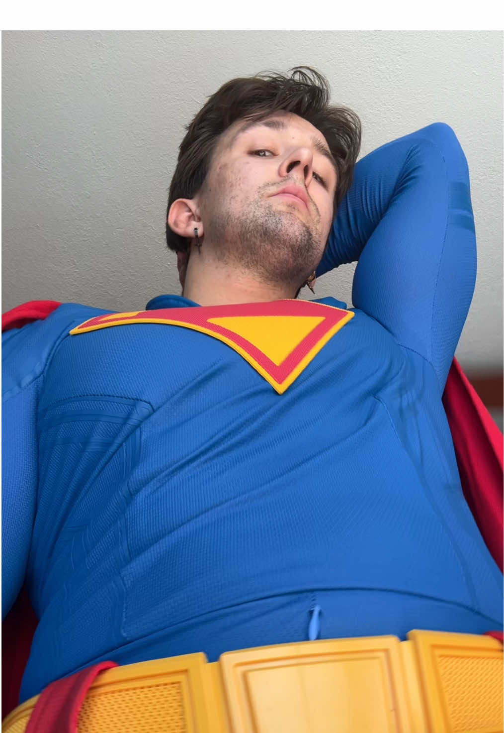 I didnt know what to caption this so uh-- here you go #supermancosplay #superman #fyp