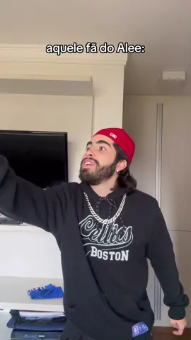 aleezin mt quente, qual favorita de vcs? me: Sumo