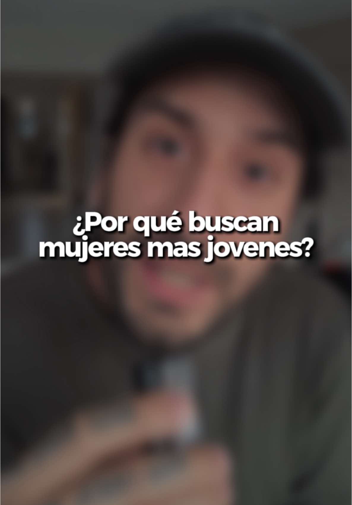 Es triste? Es injusto? Es desigual? No lo sé. Yo solo se que esta es LA VERDAD:  . 🗿👉🏽 La mujer cree que “los 20” son eternos (y no) la mayoria, desperdicia los mejores años de su juventud intentando educar a un mal tipo o peor saltando de hlmbre en hombre.  . A los 30, cuando maduran, se dan cuenta que ninguno de esos dos caminos era correcto, comienzan a darse el lugar que se merecen, a respetarse, a valorarse y sobre todo: DEJAN DE SER TAN SUPERFICIALES ❤️ . Lamentablemente, para cuando eso sucede, ya estan repletas de heridas que no sanan.  . La gran mayoria jamas hecho el ojo al “buen tipo” y ahora que lo quiere: El buen tipo no quiere saber NADA.  ¿Por que? Facil, porque el sabe lo que vale y tambien cuan preciada es su paz. Entonces se pregunta . - Si yo siempre fui bueno y por aburrido, lento, “comun”, humilde, etc; nunca me han elegido. ¿Por que ahora que ellas “tomaron cociencia” de lo que realmente importa en la vida yo tengo que hacerme cargo de sanar sus heridas poniendo en juego la paz que he construido?  Y no, no vale la pena. Es más conveniente respetar, cuidar y querer a una mujer sin heridas profundas que intentar sanar a una que YA DE POR SI: Jamas va a confiar plenamente en uno (porque ya le hicieron mucho daño)  . Y encima, de yapa, cuando se lo queres mostrar en vez de racapacitar y aconsejar a las mas jovenes: SE ENOJAN Y PROCEDEN A ODIARTE 🫠🫠 (como si vos fueras responsable de su desdicha) . En fin, la hipocresía. Les mando un Abrazo. Gracias por su tiempo 🙌🏻❤️ #reflexionesdelavida #mujeres #amor #relaciones #Verdades 