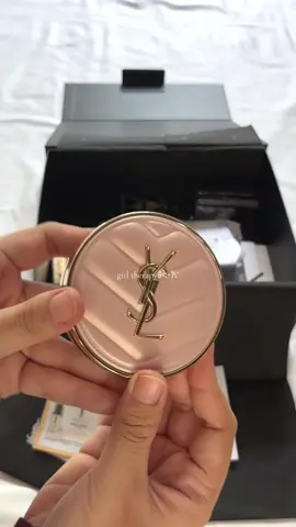 unboxing my black box, buy 2 get 14🖤thankyou so much @YSL Beauty Indonesia @SAINT LAURENT #ysl #yslbeauty #yslwebsite #yslcushion 