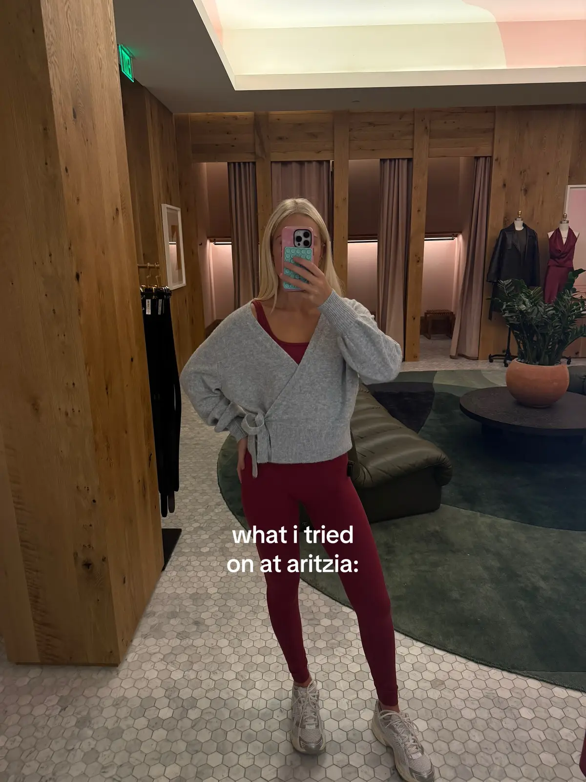 @Aritzia try on