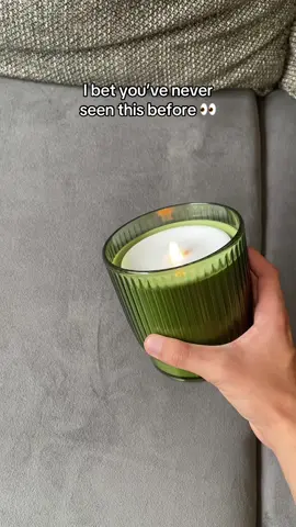 Why would someone get a normal candle when this exists😅 #flamelesscandle #candlediffuser #rechargeablecandle #candle 