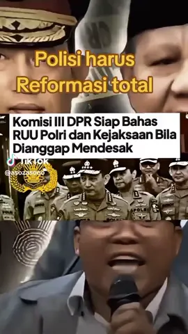 REFORMASI TOTAL KEPOLISIAN Polisi tidak lagi menjalankan fungsi idealnya sebagai pelindung, pengayom, dan pelayan masyarakat Beberapa poin yang bisa jadi bahan pertimbangan: 1. Fungsi Polisi Menyimpang Secara ideal, polisi berdiri di pihak rakyat, menjaga keamanan dan hak asasi. Tapi kalau praktiknya lebih mirip 