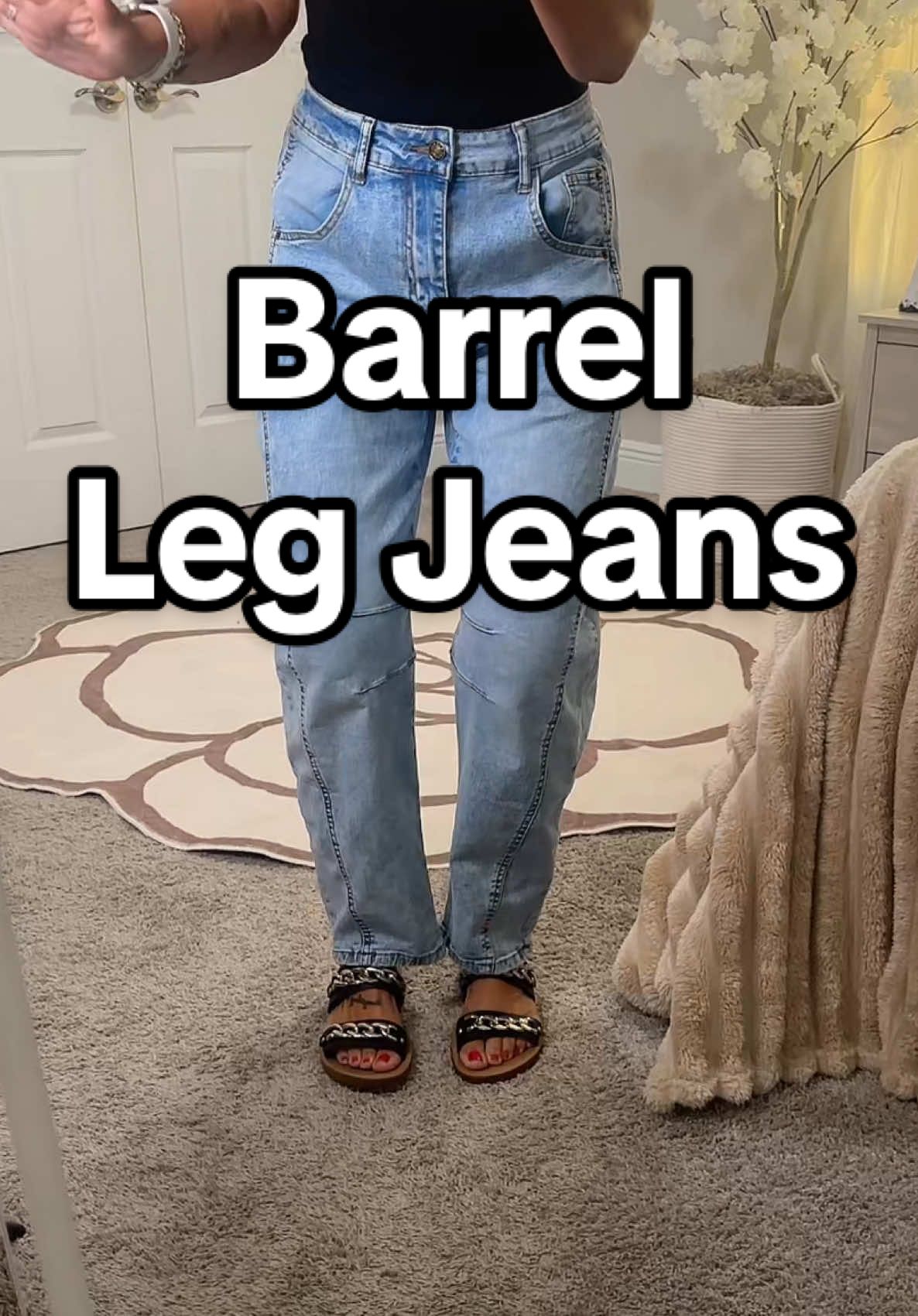Barrel leg jeans. In my 40's and loving barrel jeans and wanting to wear them with all of my fall outfits #jeansoutfit #barreljeans #falloutfits #over40fashion #highwaistedjeans 