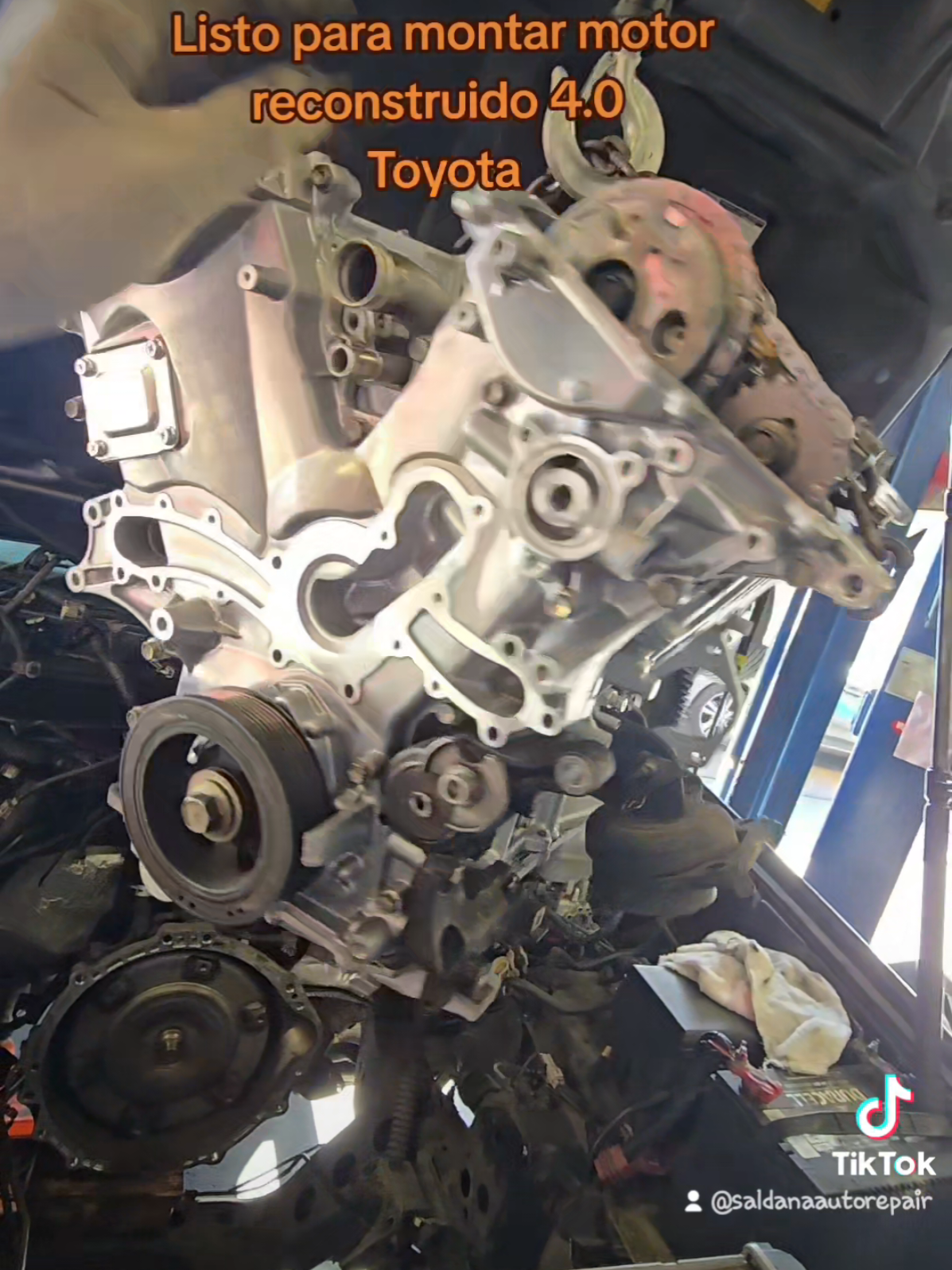 1402 s Main ST Santa Ana CA 714-586-2882