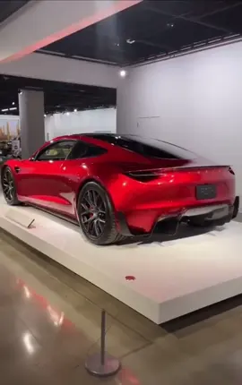 The new 2026 Tesla Roadster is a masterpiece of engineering! 