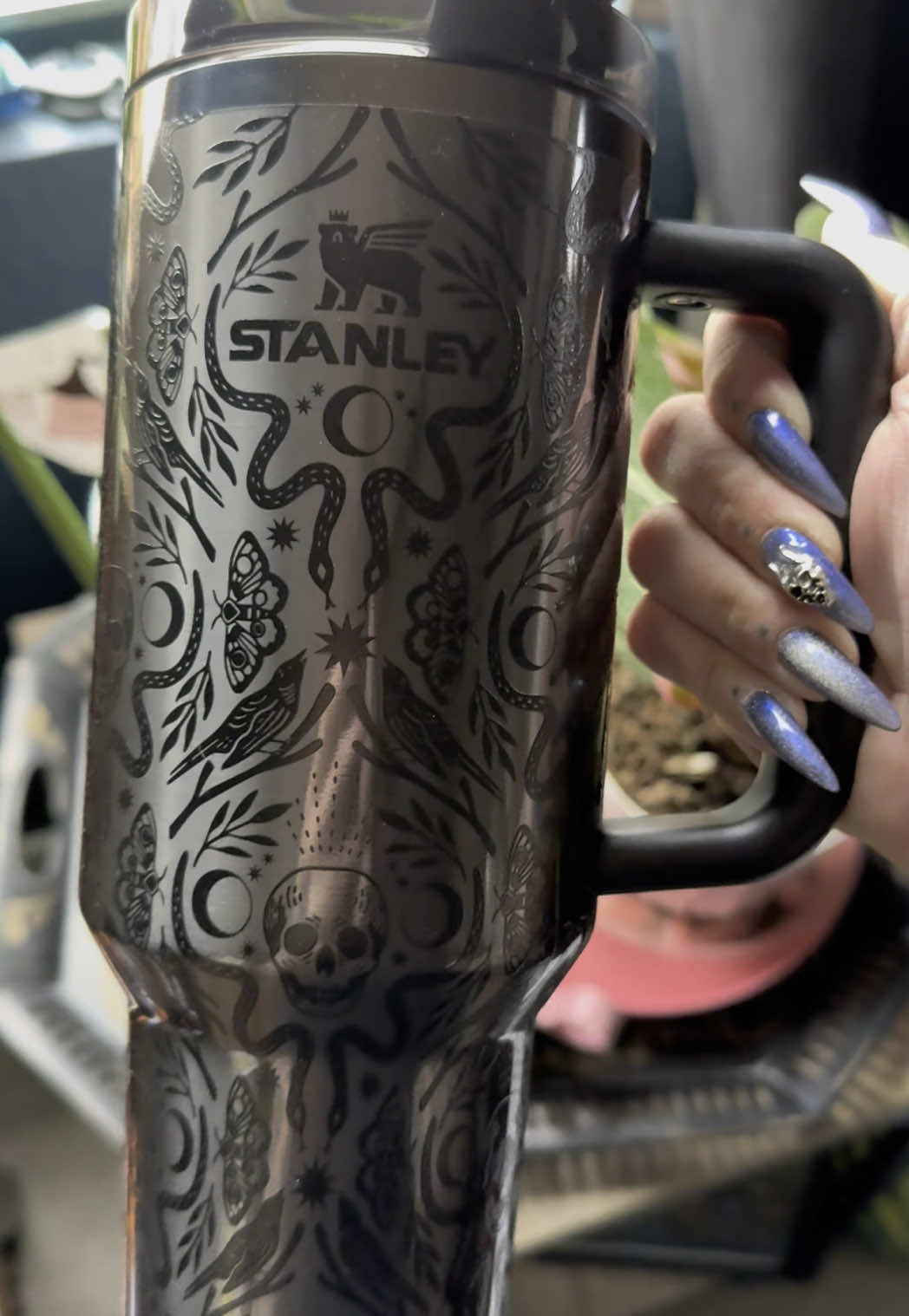 the prettiest cup I’ve ever laid my eyes on 🥹 @Stanley Brand  #stanley #halloweenstanley #halloween #spookyseason 