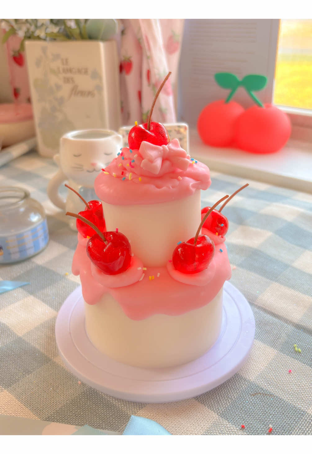 Cherry cake candle 🍒♥️  #cherrycake #cakecandle #dessertcandles #foodcandles #fakecake  