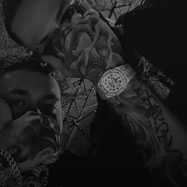 Yorgucito | Roa & Kris R #fanpage #paradedicar #krisr #roa #yogurcito 