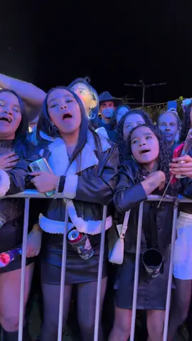 A resposta sempre será a família! 🥹❤️ . #familia #amor #sertanejo 