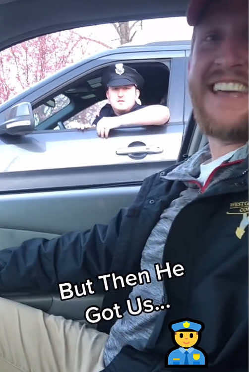 Funny cop moments 👮‍♂️🤣🤪🤨#cops #prank #funnyprank #funny #usa 