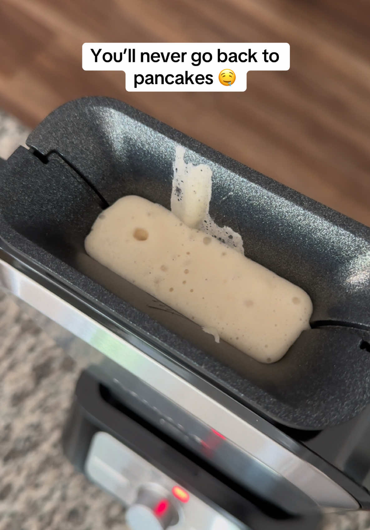 It makes it so easy to make the best waffles at home #waffles #wafflemaker #ninjawafflemaker #belgianwaffles #kitchengadgets 