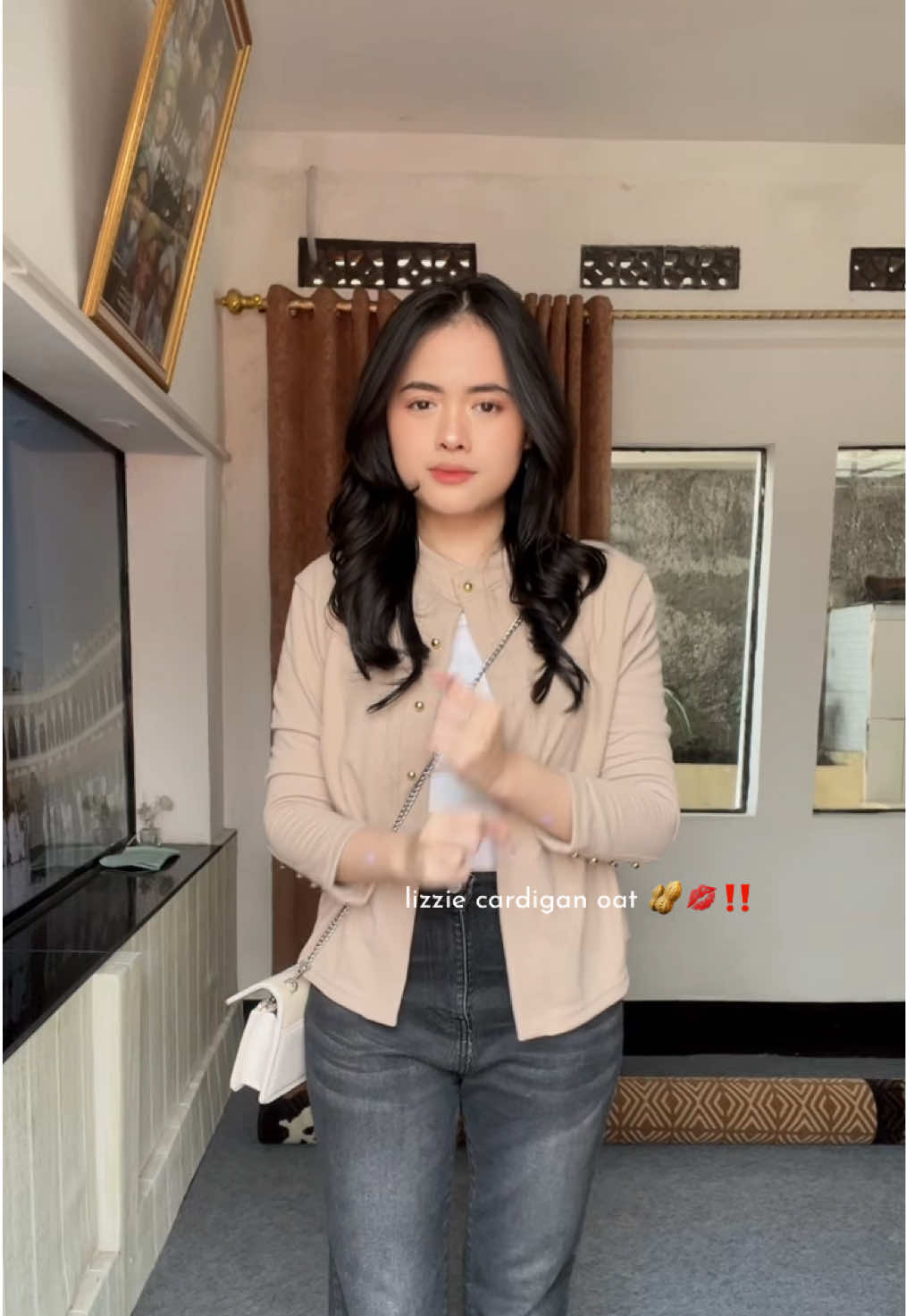 lagi suka pake cardigan 💋‼️  #cardiganrajut #cardigan #fyp #foryoupagе #xybca 