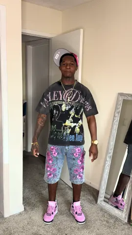 W or L fit?💞🦅 #fyp #drew #viralvideo #fashion #streetwear 