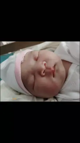 my little baby girl 😘😘 3.5kg lang naman itong batang ito. 🪡 lang naman Yung ginawa Sakin pero salamat Kasi nakaraos nadin kahit masakit kahit may tahi 😘😘😘 love padin. ni momma yan 😘😘😘