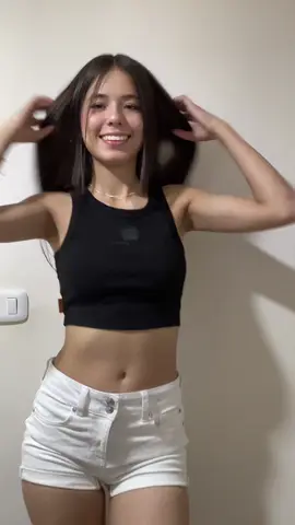 Hablemos por insta 👀 |  Ig: love.alejitaaa 