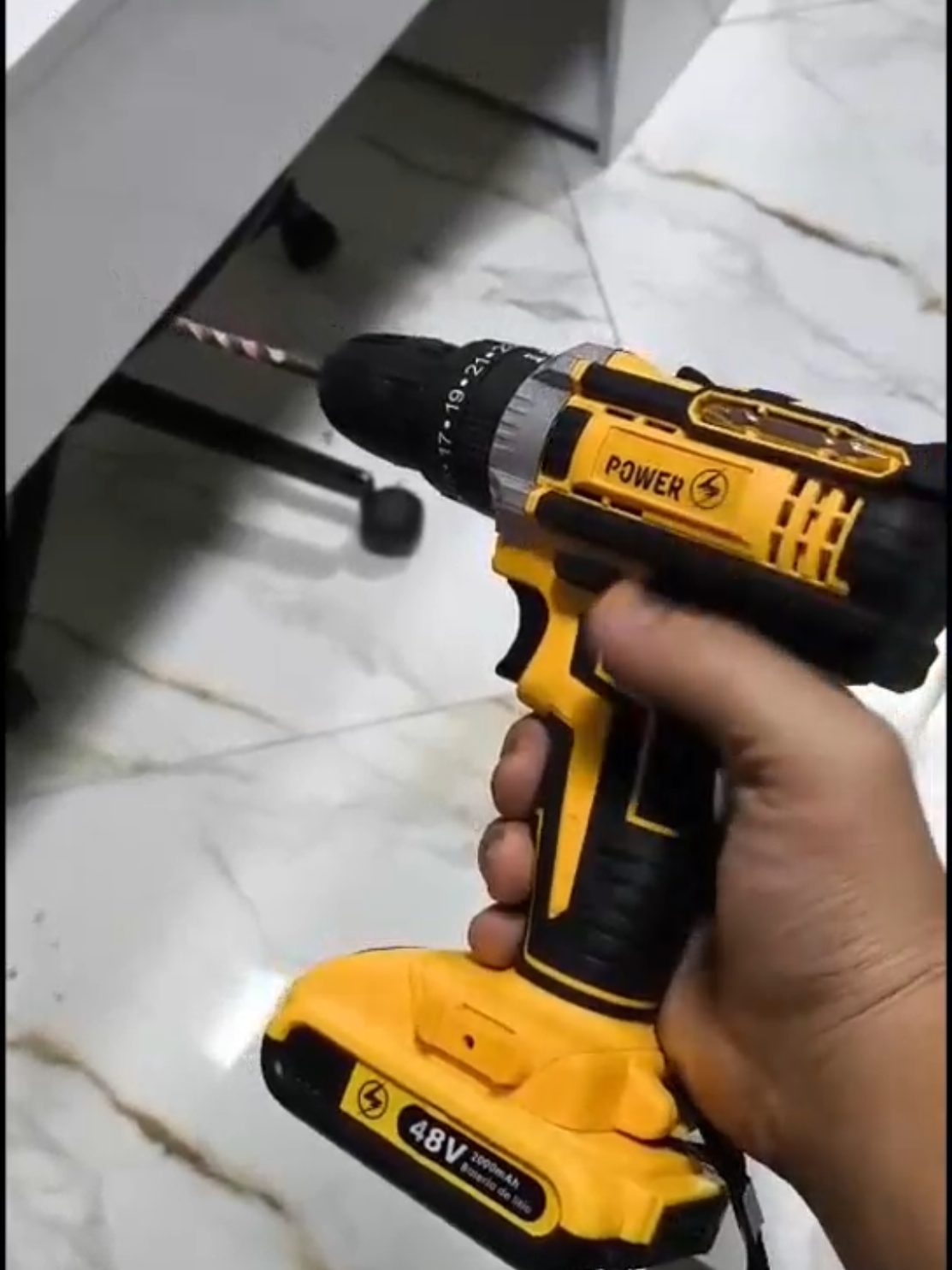Parafusadeira e Furadeira 48v a melhor e está com um preço bom e tem poucas unidades corre e garanta a sua logo fih!  #makita #tiktokshop #parafusadeira #viral #power 